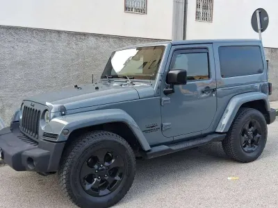 Usata Jeep Wrangler Sport 200 CV (147 kW) 2015 Blu/azzurro SUV