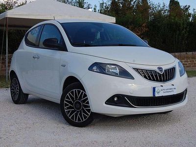 Usata Lancia Ypsilon S 69 CV (50 kW) 2024 Bianco Utilitaria