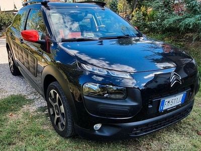 Usata Citroën C4 Shine 110 CV (80 kW) 2018 Nero SUV
