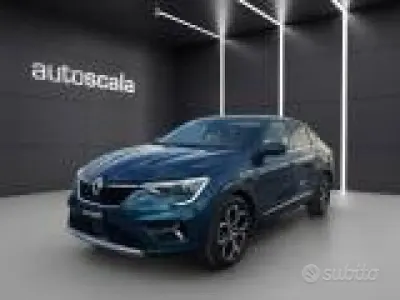 Usata Renault Arkana Intens 94 CV (69 kW) 2022 Blu SUV