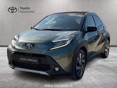 Usata Toyota Aygo X Lounge 72 CV (52 kW) 2022 Verde SUV