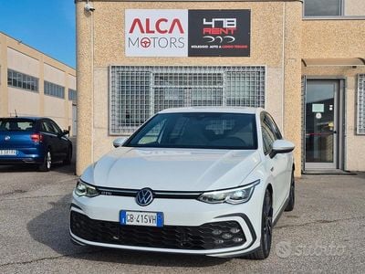 Usata VW Golf VIII GTD 200 CV (147 kW) 2021 Oryx white pearl Berlina