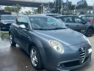 Usata Alfa Romeo MiTo 120 CV (88 kW) 2009 Grigio Utilitaria