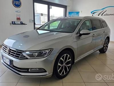 Usata VW Passat Highline 150 CV (110 kW) 2015 Grigio Station wagon