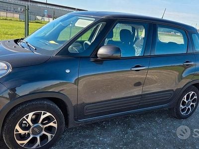 Usata Fiat 500L Cross 105 CV (77 kW) 2022 Nero Monovolume
