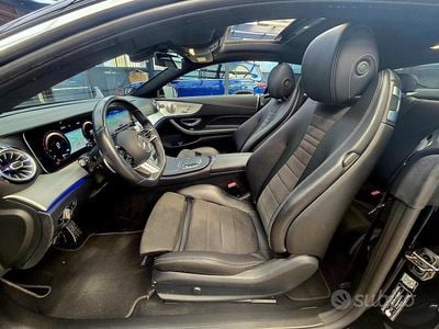 Usata Mercedes E400 Premium Plus 330 CV (242 kW) 2021 Nero Coupé