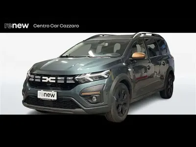 Usata Dacia Jogger Extreme 110 CV (80 kW) 2023 Verde scuro Monovolume