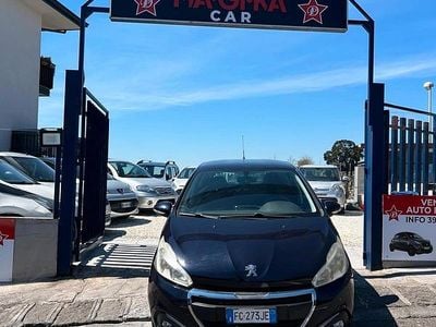 Usata Peugeot 208 Allure 74 CV (54 kW) 2016 Blu Utilitaria