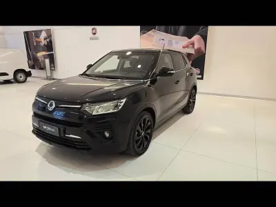 Usata SsangYong Tivoli 136 CV (100 kW) 2021 Nero SUV