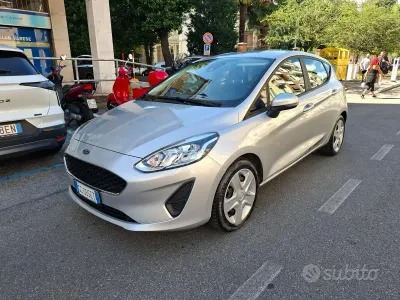 Usata Ford Fiesta Titanium 95 CV (69 kW) 2020 Grigio Utilitaria