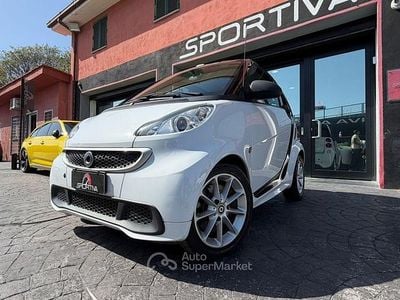 Begagnad Smart ForTwo Cabrio Passion 71 HK (52 kW) 2014 Vit Cab