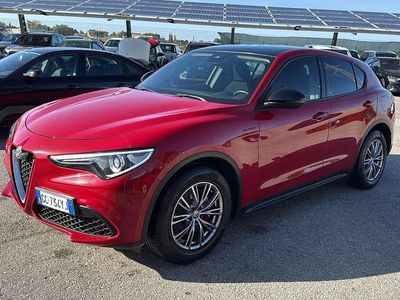 Usata Alfa Romeo Stelvio Business 160 CV (117 kW) 2020 Rosso SUV