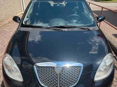 Usata Lancia Ypsilon 60 CV (44 kW) 2009 Nero Utilitaria