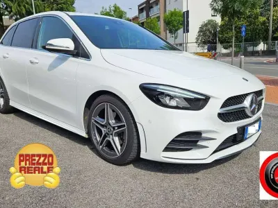 Usata Mercedes B200 Premium 163 CV (119 kW) 2020 Bianco Monovolume