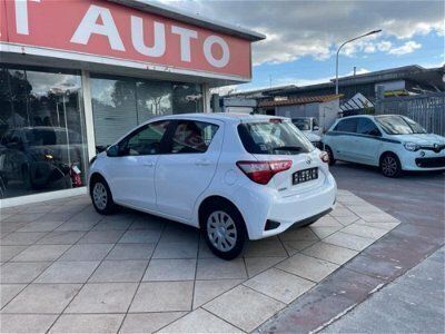 usata Toyota Yaris 1.5 5 porte Active usato