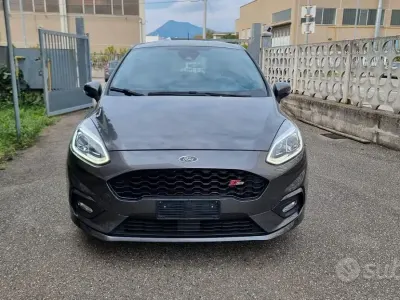 Gebraucht Ford Fiesta ST-Line 86 PS (63 kW) 2018 Grau Kleinwagen