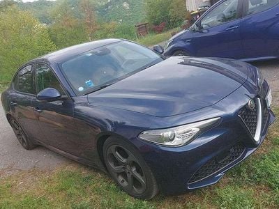 Second-hand Alfa Romeo Giulia Super 179 CP (131 kW) 2016 Berlinǎ
