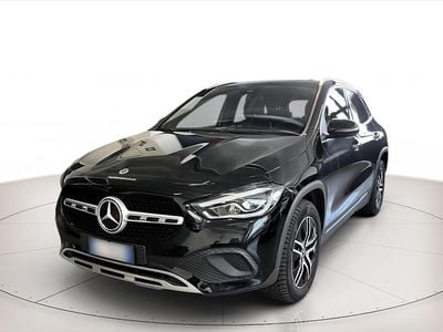 Usata Mercedes GLA200 150 CV (110 kW) 2021 Nero notte SUV