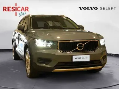 Usata Volvo XC40 95 CV (69 kW) 2022 Grigio SUV