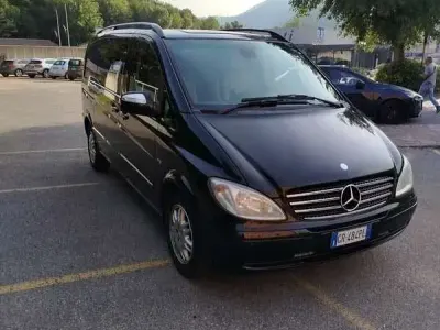 Begagnad Mercedes Viano 204 HK (150 kW) 2010 Minibuss