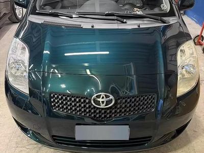 Usata Toyota Yaris 2006 Verde Berlina