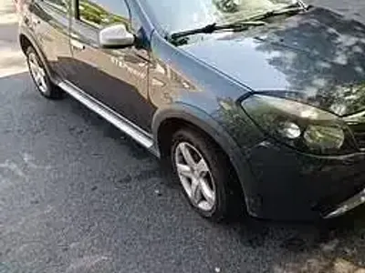 Usata Dacia Sandero Stepway 84 CV (61 kW) 2012 Grigio Utilitaria