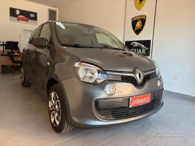 Usata Renault Twingo Life 69 CV (50 kW) 2018 Grigio Utilitaria