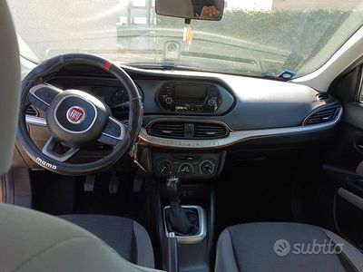 Usata Fiat Tipo Opening Edition 95 CV (69 kW) 2019 Oro Berlina