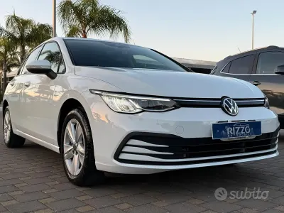 Usata VW Golf VII 150 CV (110 kW) 2020 Bianco Berlina