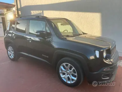 Usata Jeep Renegade Limited 120 CV (88 kW) 2015 Nero SUV