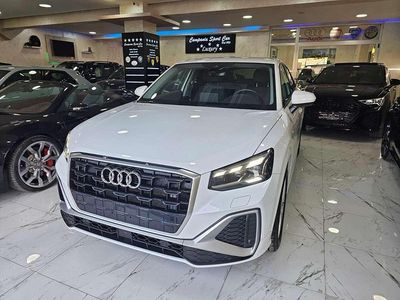 Usata Audi Q2 Comfort 150 CV (110 kW) 2024 Grigio SUV