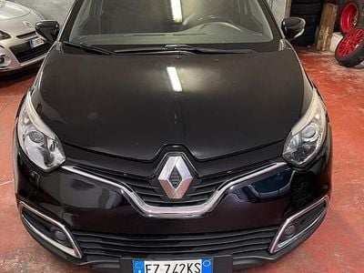 Usata Renault Captur Zen 90 CV (66 kW) 2015 Nero SUV