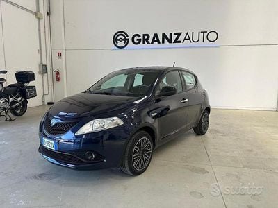 Usata Lancia Ypsilon S 70 CV (51 kW) 2021 Blu Utilitaria