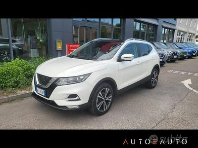 Usata Nissan Qashqai N-Connecta 116 CV (85 kW) 2018 Bianco SUV