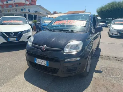 Usata Fiat Panda Easy 75 CV (55 kW) 2015 Nero Utilitaria