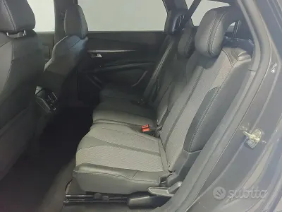 Gebraucht Peugeot 5008 S 131 PS (96 kW) 2024 Other SUV