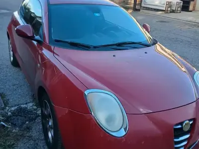 Usata Alfa Romeo MiTo 120 CV (88 kW) 2010 Rosso Utilitaria