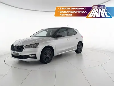 Usata Skoda Fabia 80 CV (58 kW) 2025 Argento metallizzato nero perlato Utilitaria
