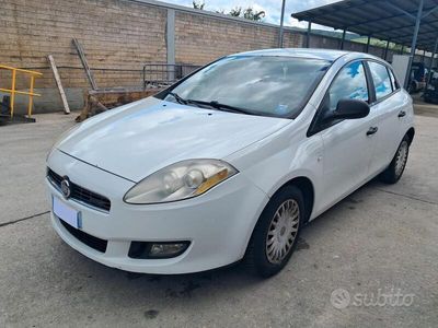 Usata Fiat Bravo 105 CV (77 kW) 2009 Utilitaria