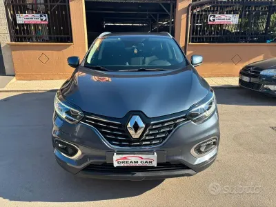 Usata Renault Kadjar Techno 116 CV (85 kW) 2022 Grigio SUV