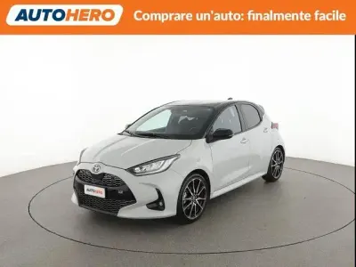 Usata Toyota Yaris Sport 92 CV (67 kW) 2022 Bianco Utilitaria