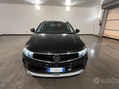 Begagnad Opel Grandland X Ultimate 131 HK (96 kW) 2024 Svart SUV