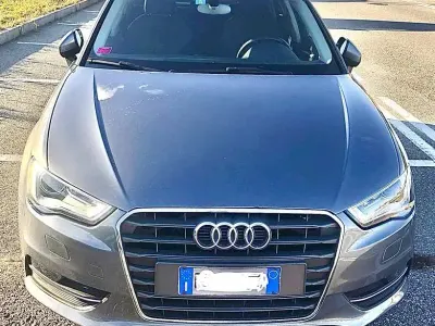 Usata Audi A3 Ambiente 150 CV (110 kW) 2014 Berlina