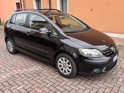 Usata VW Golf V 102 CV (75 kW) 2007 Blu Berlina