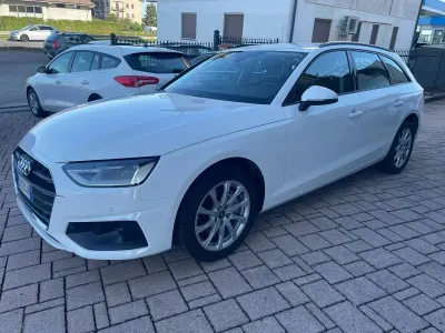 Usata Audi A4 Business 204 CV (150 kW) 2022 Bianco Station wagon