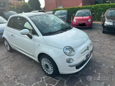 Usata Fiat 500 Lounge 75 CV (55 kW) 2008 Bianco Berlina
