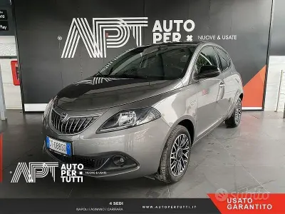 Usata Lancia Ypsilon S 69 CV (50 kW) 2024 Grigio Utilitaria