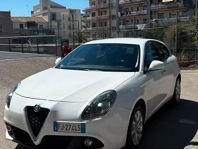 Usata Alfa Romeo Giulietta 120 CV (88 kW) 2017 Bianco Utilitaria