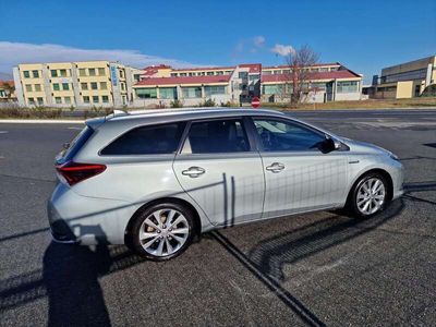 usata Toyota Auris Hybrid 1.8 Hybrid 5 porte Lounge