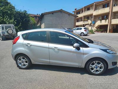 Second-hand Ford Fiesta 88 CP (64 kW) 2015 Berlinǎ